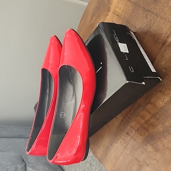 C Label Flats - Picture 4 of 4